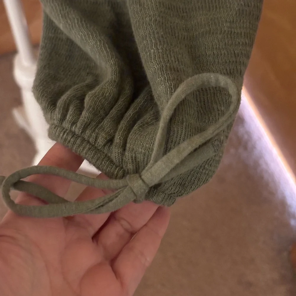 Aerie Endless Summer Cotton Blend Cropped Sweatshirt - Picture 5 of 10